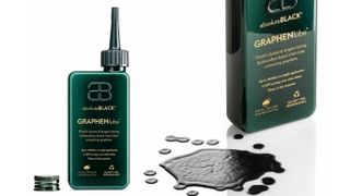 Graphene chain lube