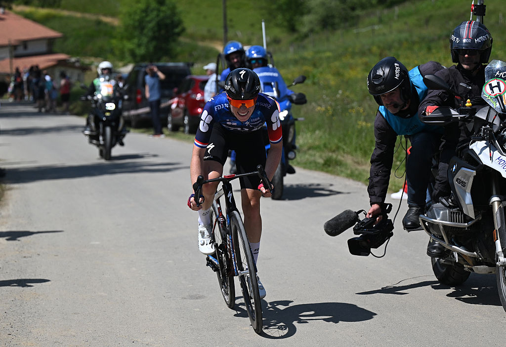 Vollering attack Itzulia women 2025