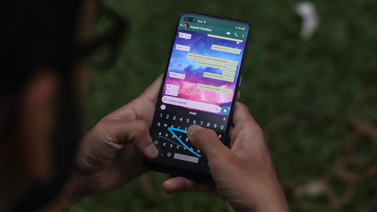 Android spyware pretends to be Signal or ToTok update to fool victims - here's how to stay safe