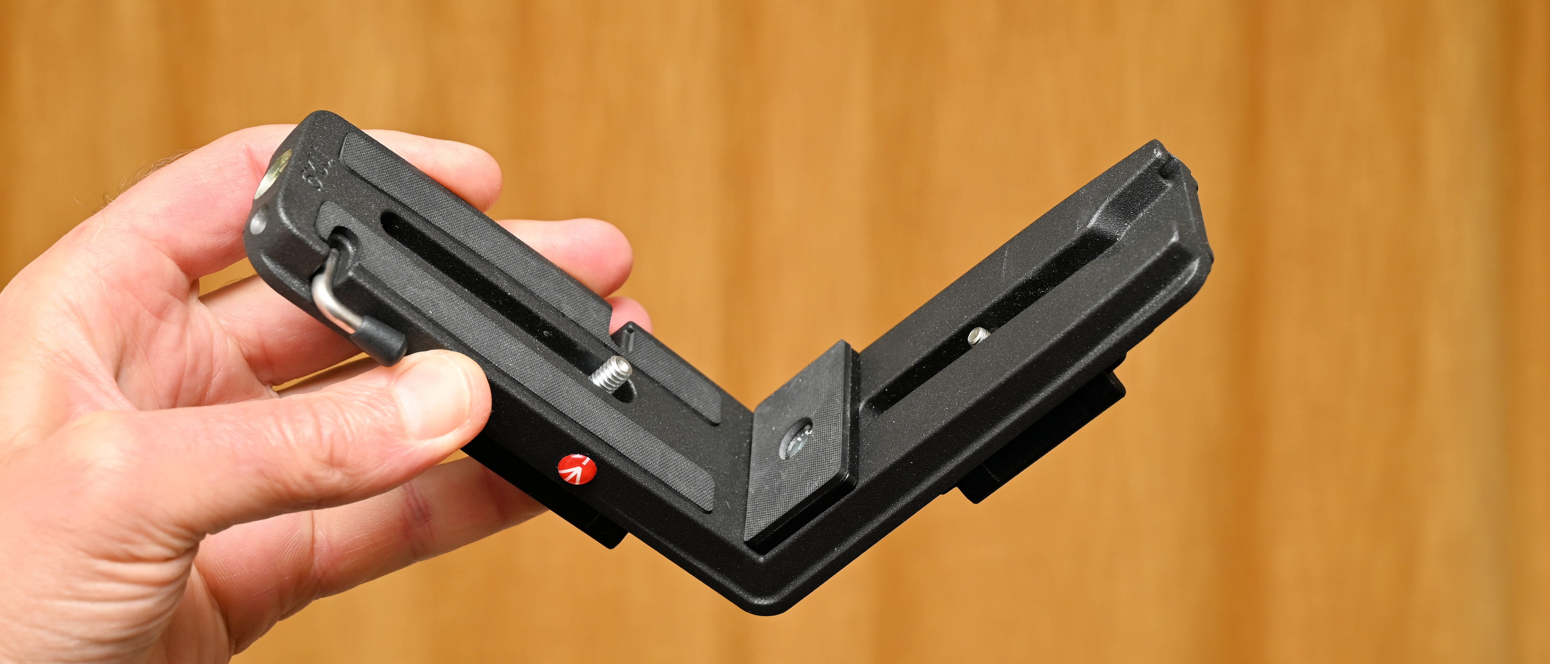 Manfrotto Q2 L bracket