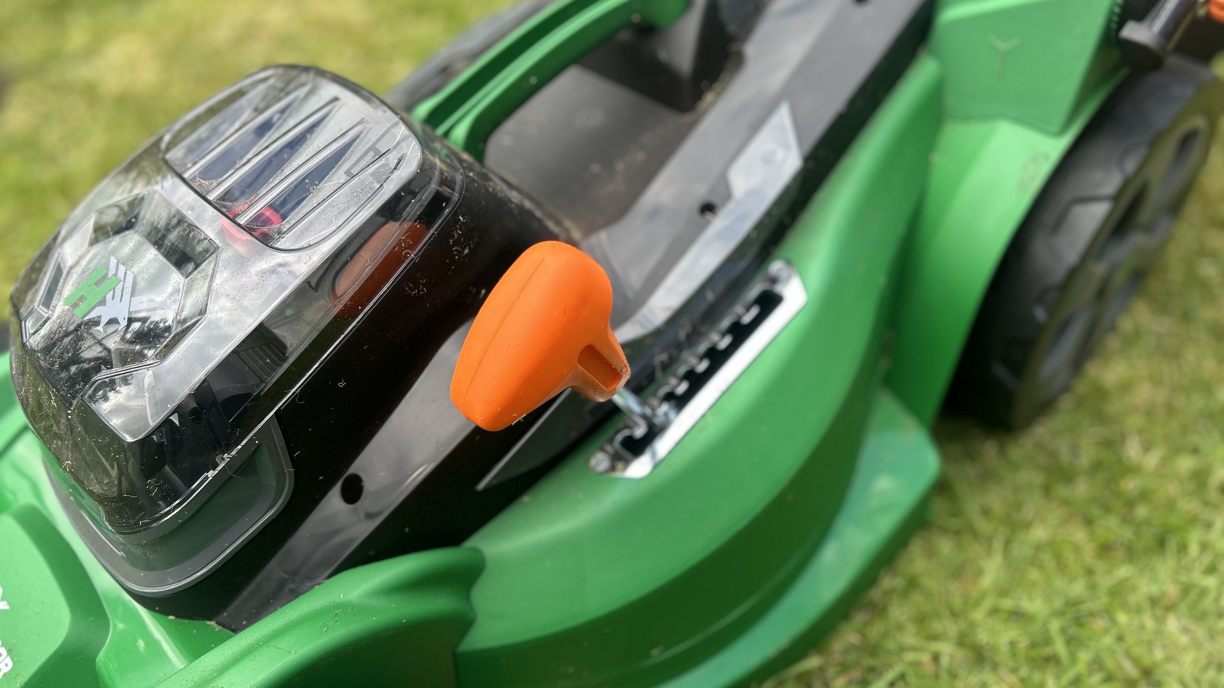 Hawksmoor 36V Brushless Cordless Lawnmower