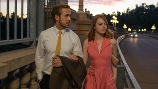Ryan Gosling and Emma Stone stroll in Los Angeles in La La Land