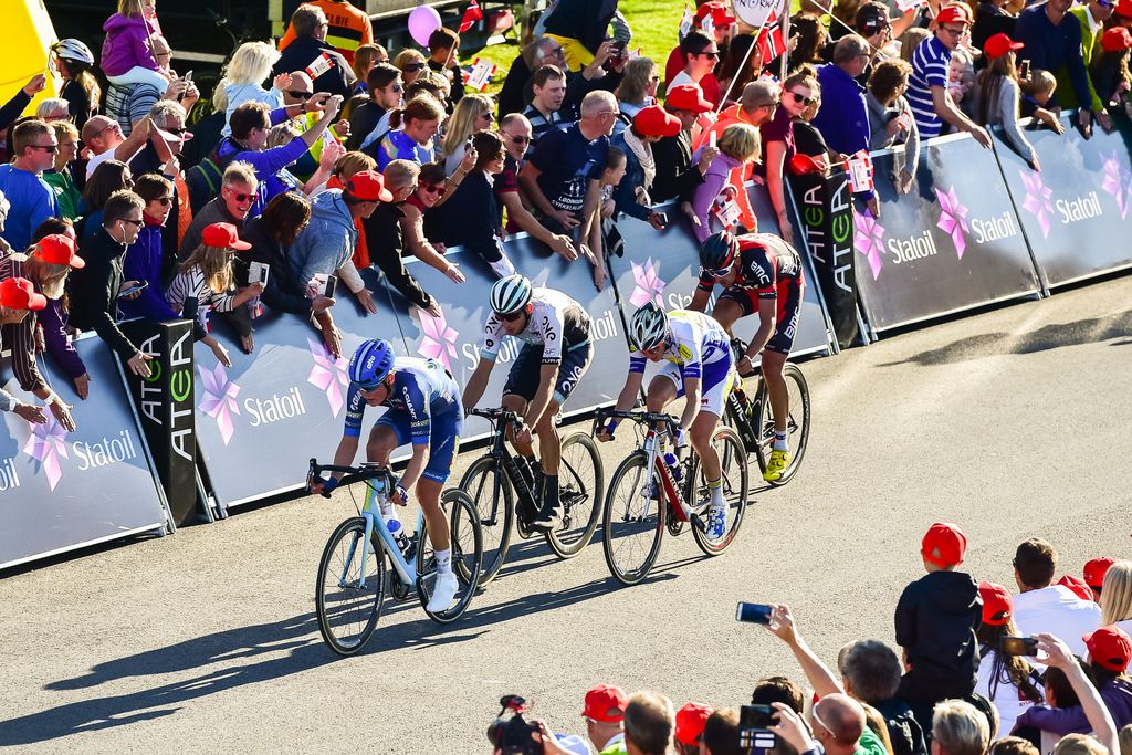 The stage 4 breakaway