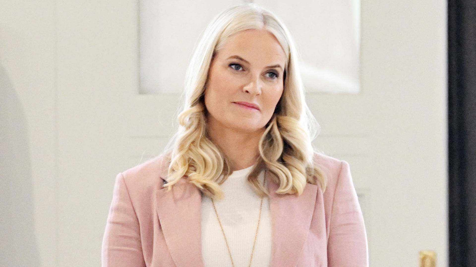 Norwegian Royal Family Issues Urgent Update on Future Queen's Health as She Undergoes "Long Process" for Lung Transplant