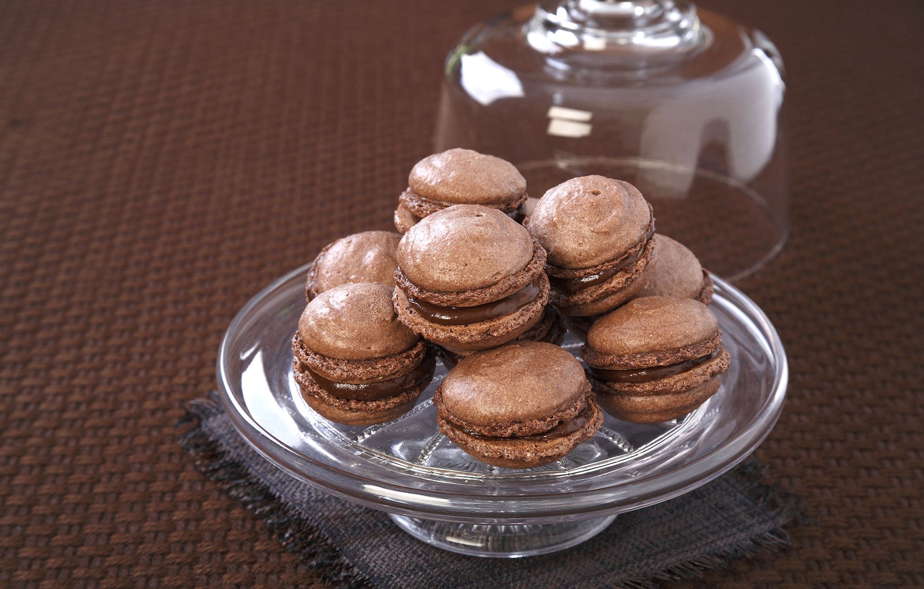 Chocolate macaroons recipe