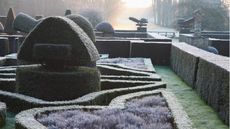 Farmers' Almanac winter forecast 2025