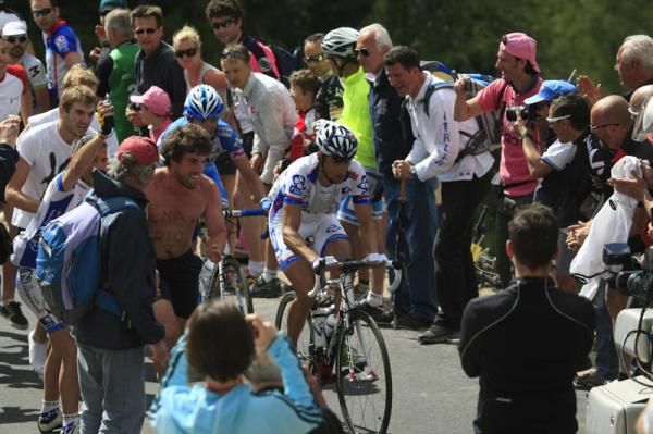 Casar leads Pirazzi