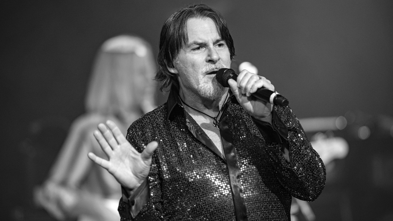 Tommy DeCarlo onstage on December 9, 2023 in Phoenix, Arizon