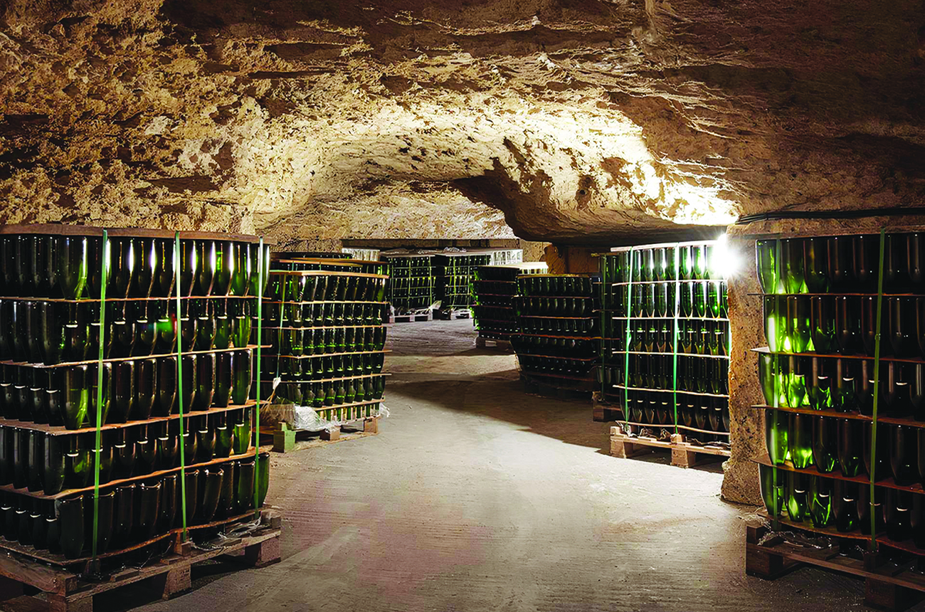 The-cellars-at-Maison-Celene-in-Entre-deu-xMers-Bordeaux.jpg