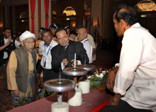 Scenes from the presentation of the 2010 Tour de Langkawi presentation in Malaysia