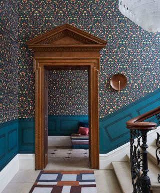 Cole & Son Library Frieze wallpaper in a stairwell