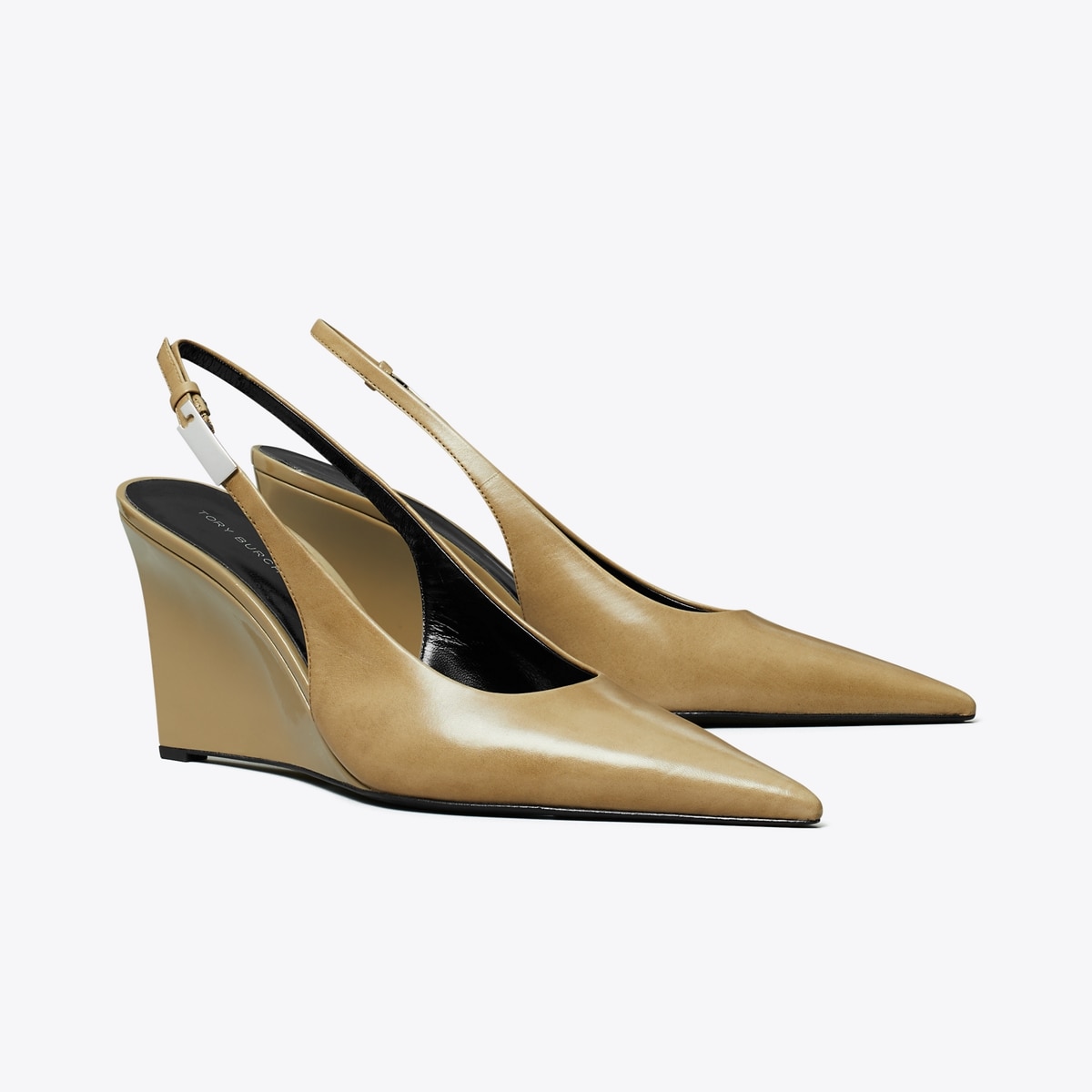 Gigi Slingback Wedge in Brown, Size 9