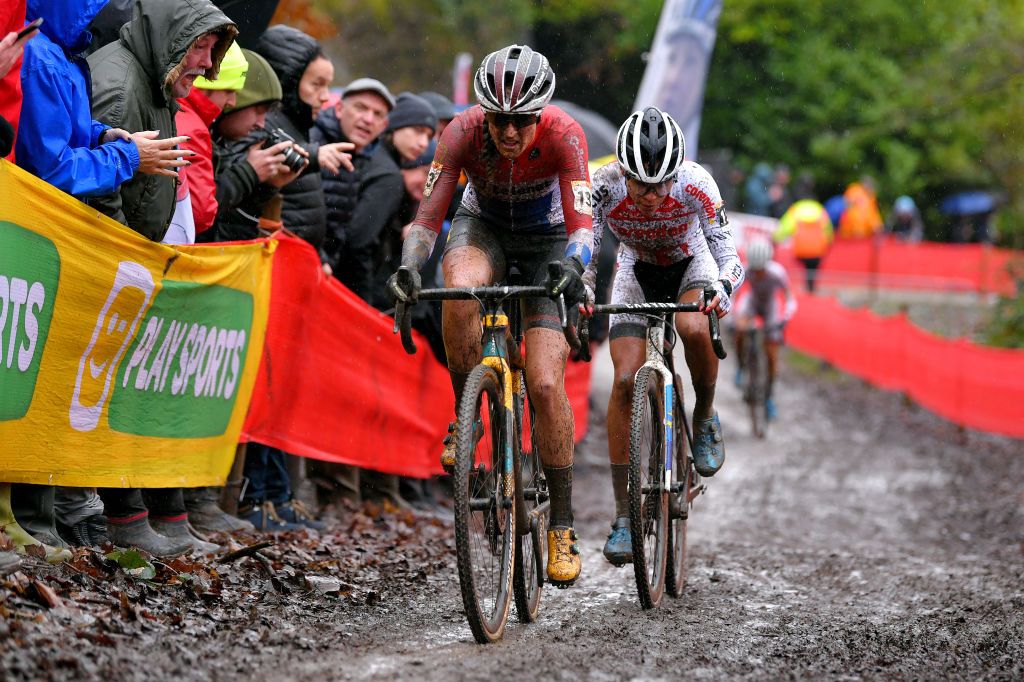 NAMUR BELGIUM DECEMBER 22 Lucinda Brand of The Netherlands and Team Telenet Baloise Lions Ceylin Del Carmen Alvarado of The Netherlands and Team Corendon Circus Mud during the 11th Namur World Cup 2019 Women Elite UCICX TelenetUCICXWC on December 22 2019 in Namur Belgium Photo by Luc ClaessenGetty Images