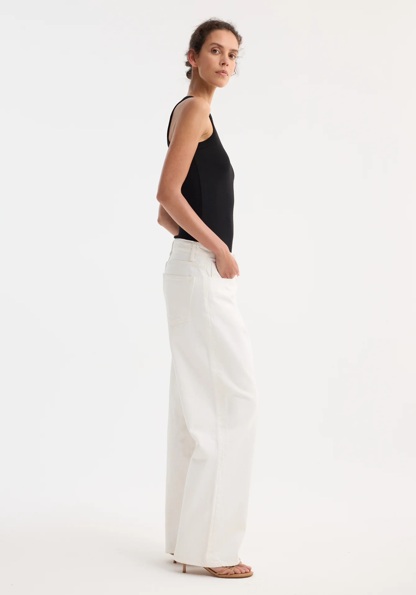 R&amp;oacute;he , Signature baggy fit denim jeans