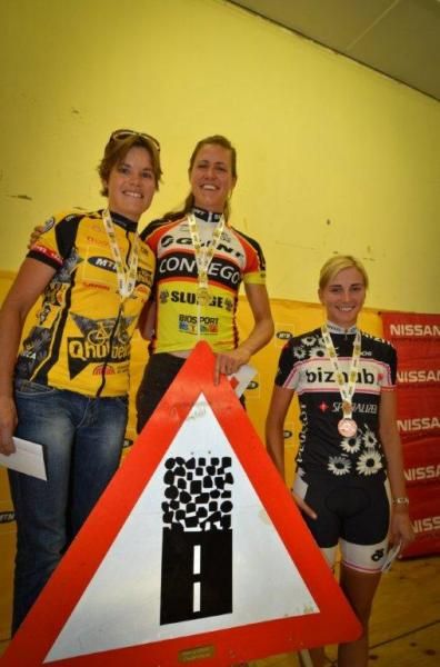 Crater Cruise women's podium