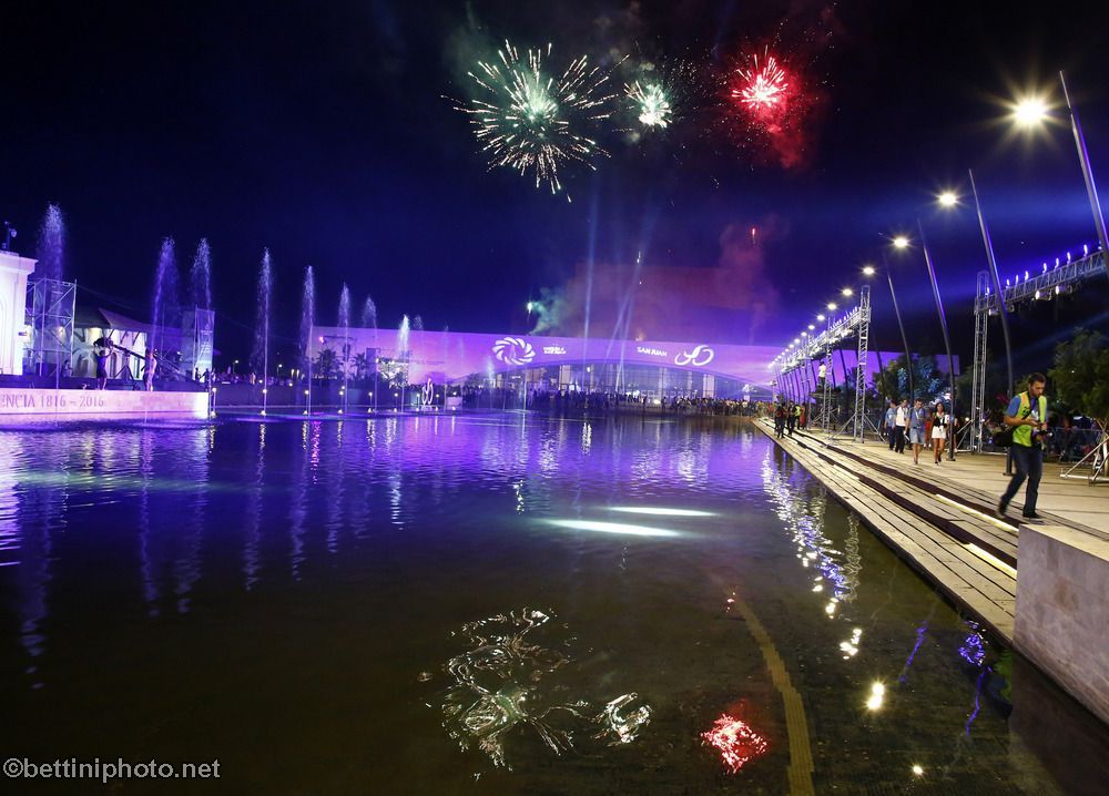 The spectacular square in San Juan hosted the team presentation