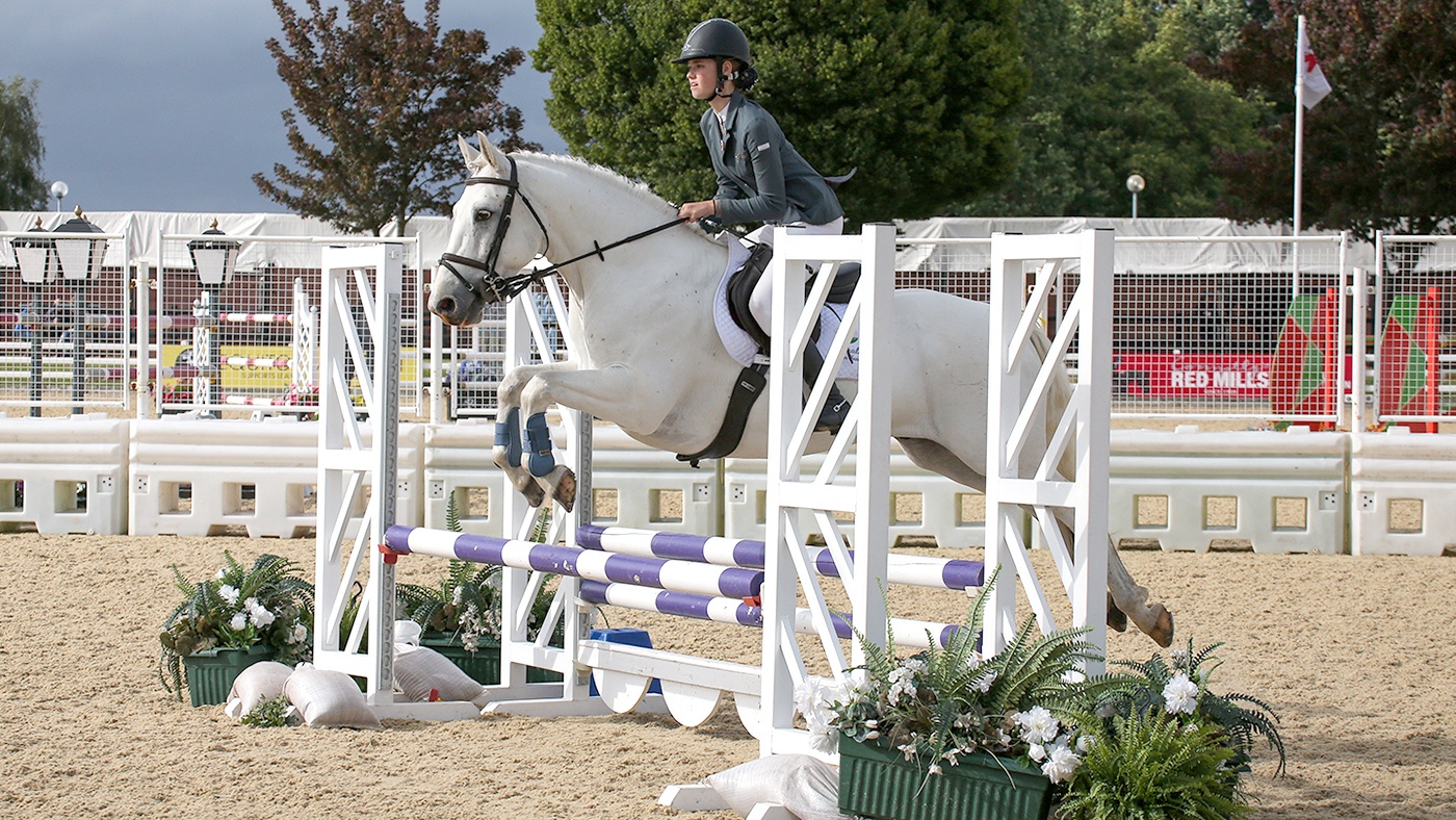 Flossie England also retained her grade III junior title, on Muckrim Eamonn Ban