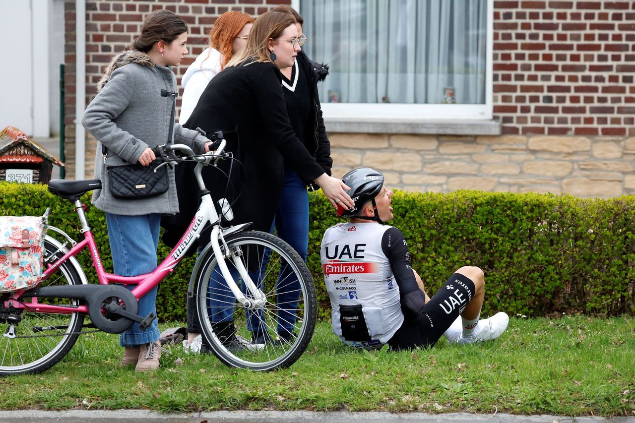 Tim Wellens on the roadside after the huge crash at the Tour of Flanders