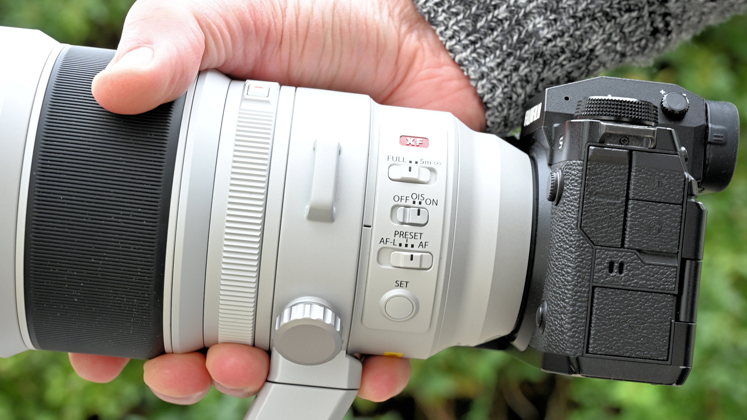 Fujifilm XF 400mm f/4.5 R LM OIS WR product image