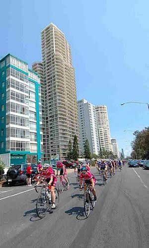 Cruising the Surfers Paradise esplanade