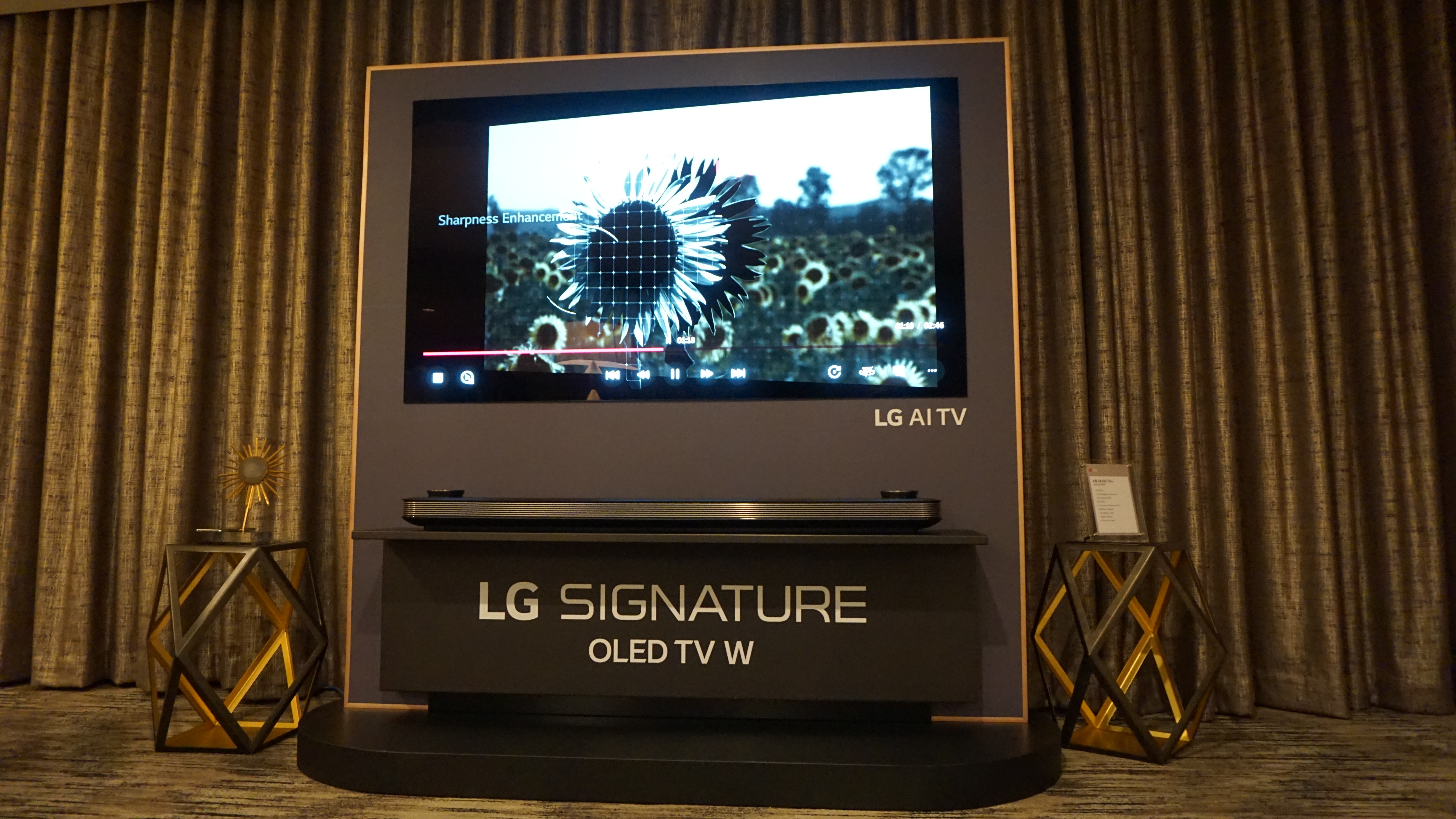 Hands On Lg Oled W8 Signature Series Review Techradar