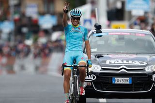 Landa wins his second stage at the 2015 Giro d'Italia. Photo: Yuzuru Sunada