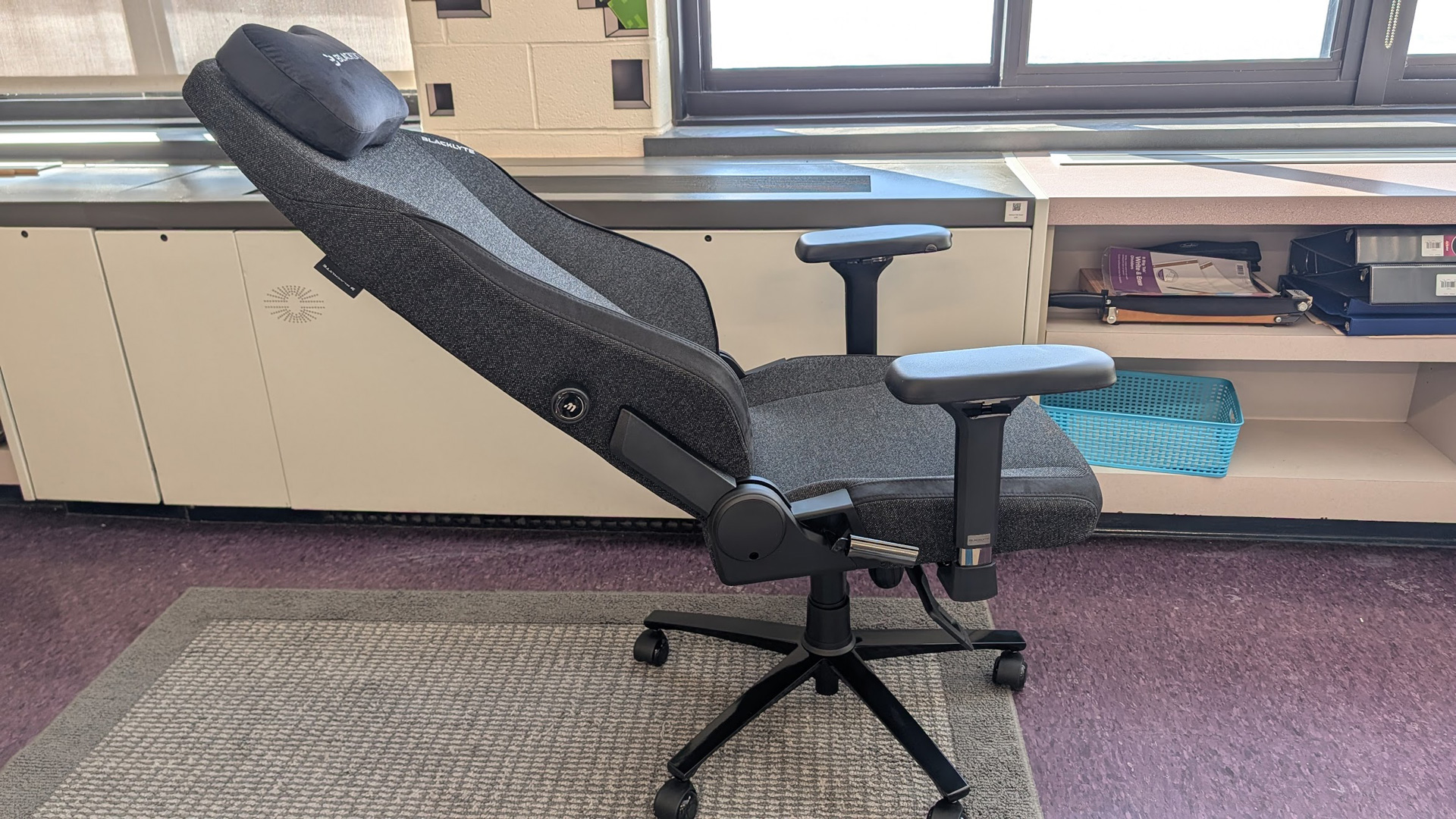 بلاكليت أثينا برو