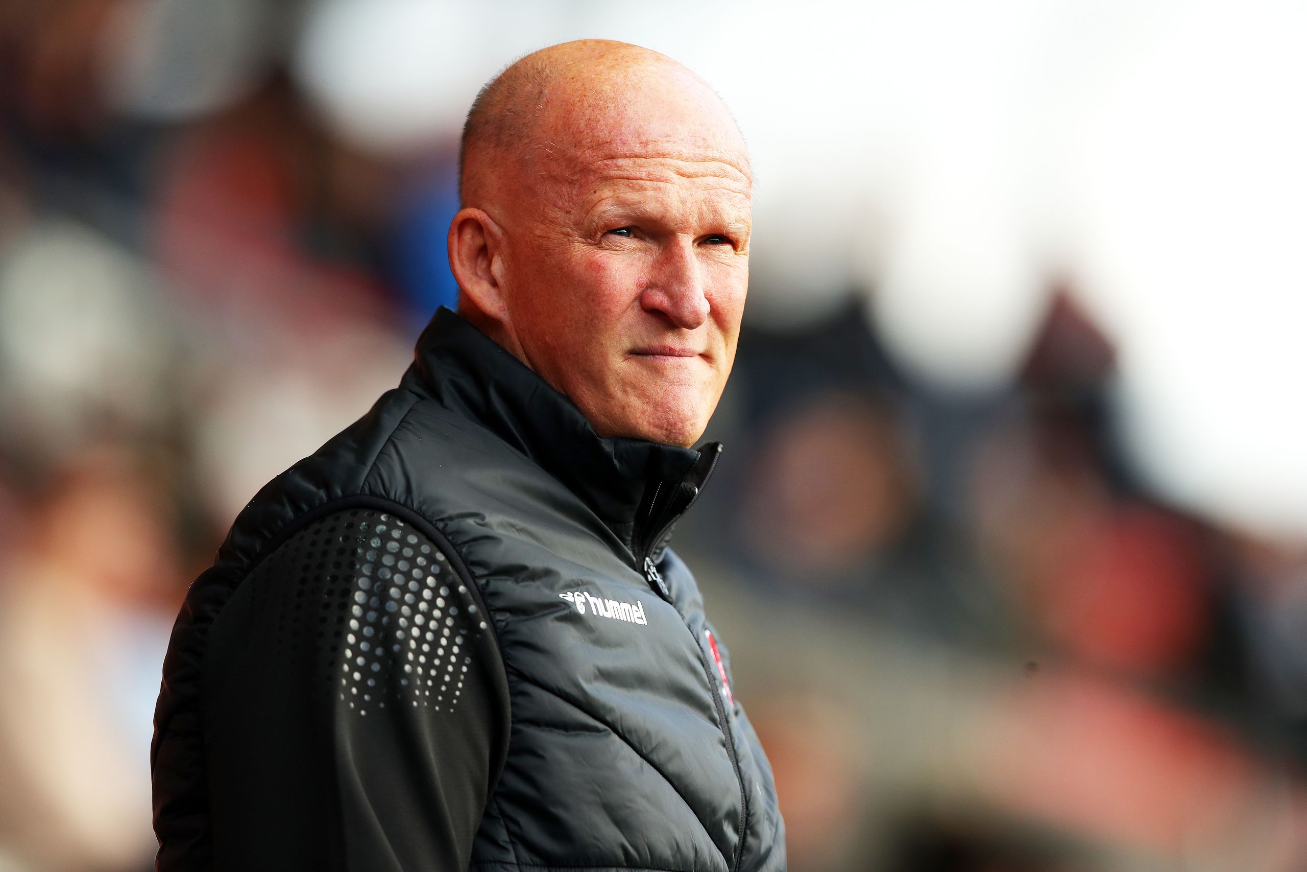 Simon Clayson Simon Grayson leaves Fleetwood | FourFourTwo