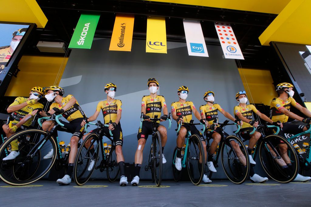 MERIBEL FRANCE SEPTEMBER 16 Start George Bennett of New Zealand Tom Dumoulin of The Netherlands Robert Gesink of The Netherlands Amund Grondahl Jansen of Norway Sepp Kuss of The United States Tony Martin of Germany Primoz Roglic of Slovenia Yellow Leader Jersey Wout Van Aert of Belgium and Team Jumbo Visma Mask Covid safety measures Team Presentation during the 107th Tour de France 2020 Stage 17 a 170km stage from Grenoble to Mribel Col de la Loze 2304m TDF2020 LeTour on September 16 2020 in Mribel France Photo by Christophe Ena PoolGetty Images