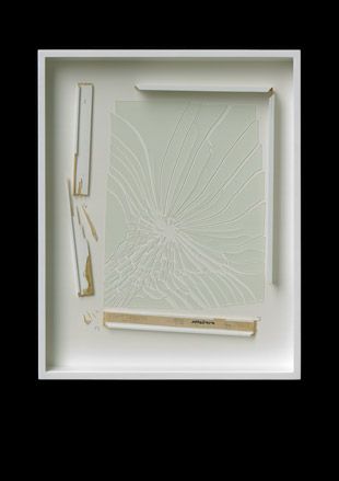 The smashed frame of this work is identical to the frame containing it.