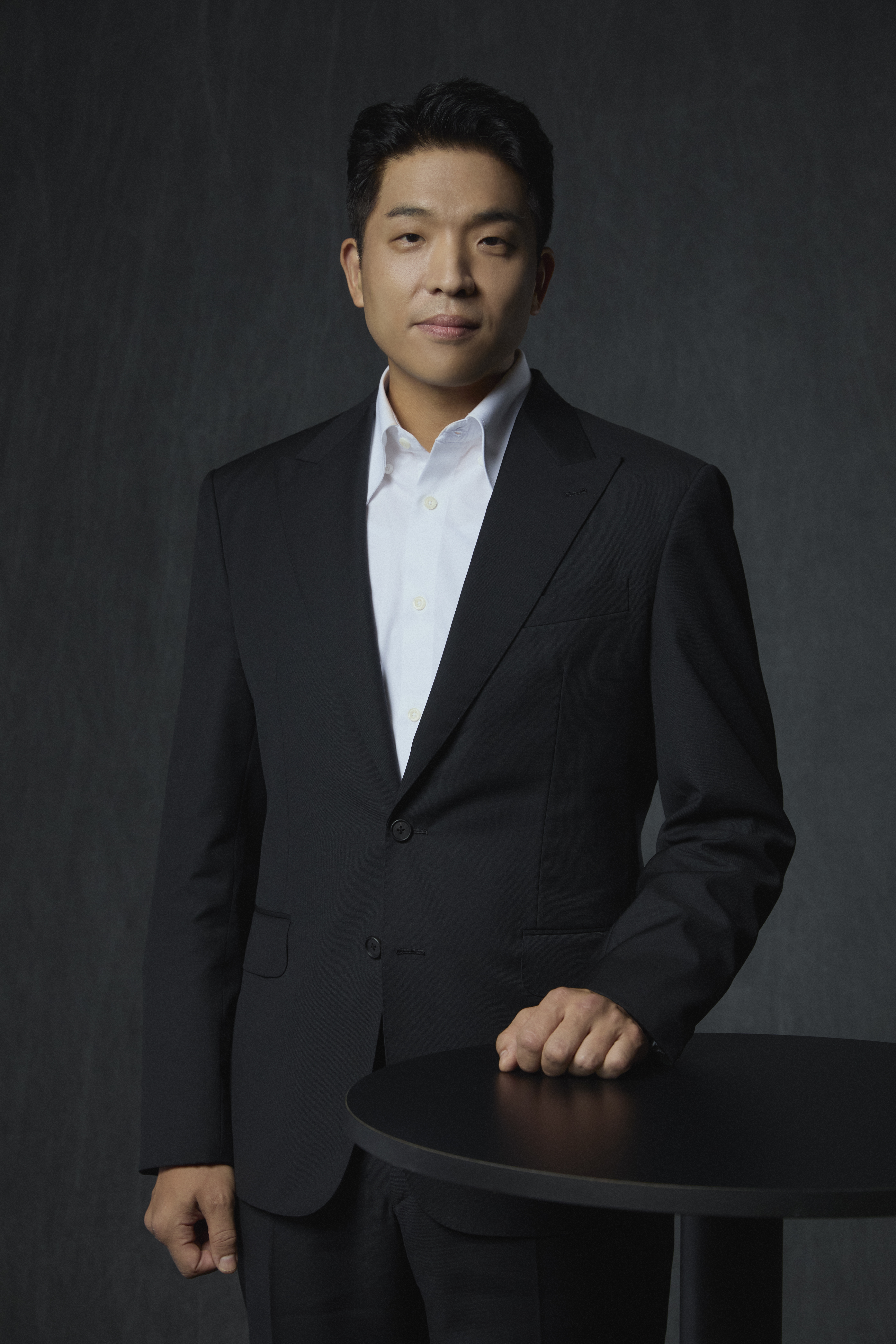 A portrait of 'Culinary Class Wars' judge Ahn Sung-jae.