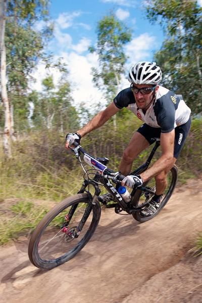 Sid Taberlay made a strong break from the rest of the elite male field to chase Dan McConnell, and finished second.