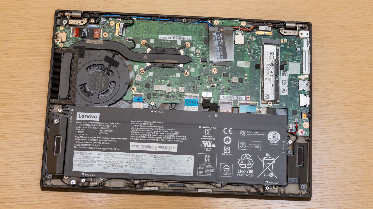 Lenovo Thinkpad T490s Laptop Review: A Good Office Worker - Tom's 