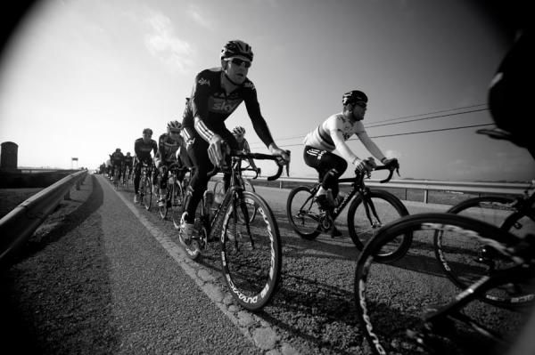 Stannard and Cavendish ride together