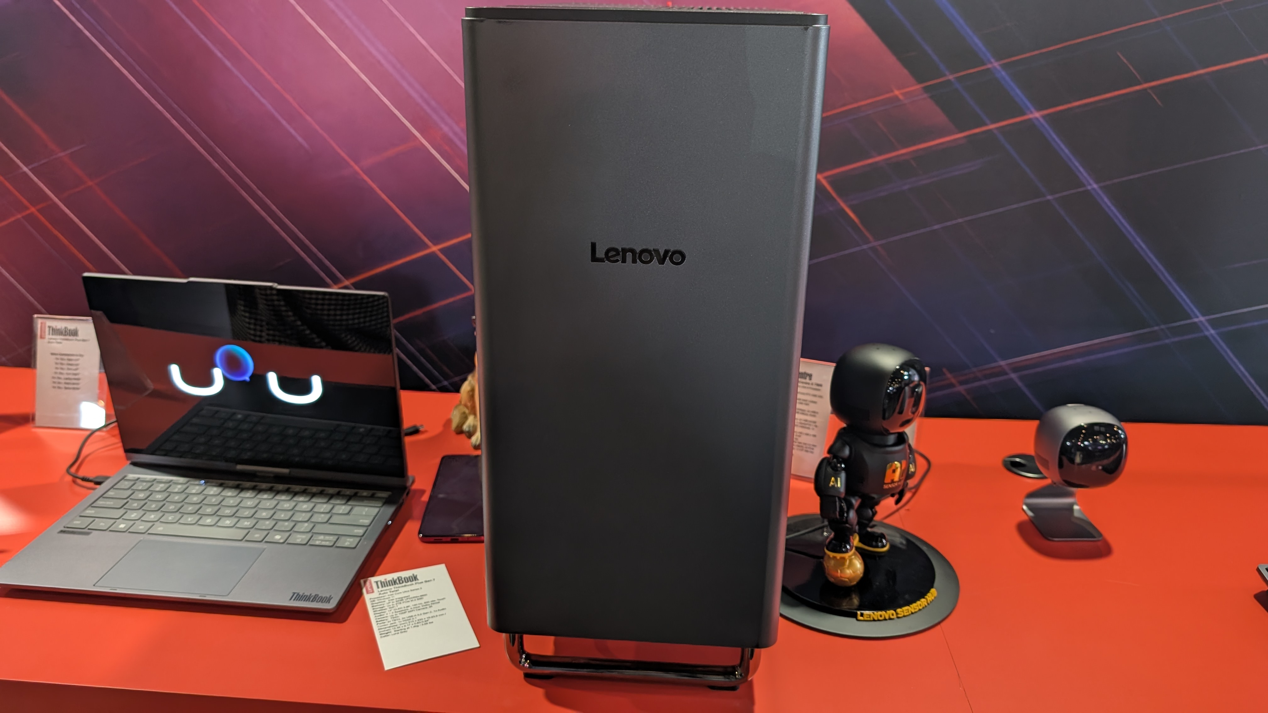 Lenovo ThinkCentre X TWR