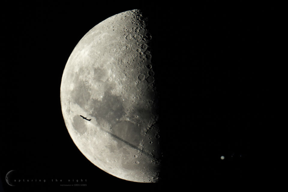 Plane Moon Jupiter and Jupiter Moons Gibbs