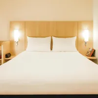 Ibis Versailles Ch&acirc;teauDistance:Tripadvisor rating: