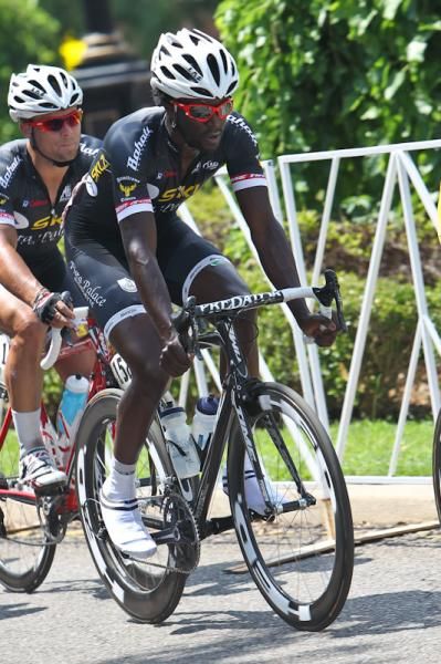 Rashaan Bahati (Pista Palas) came out to get another crate champ title