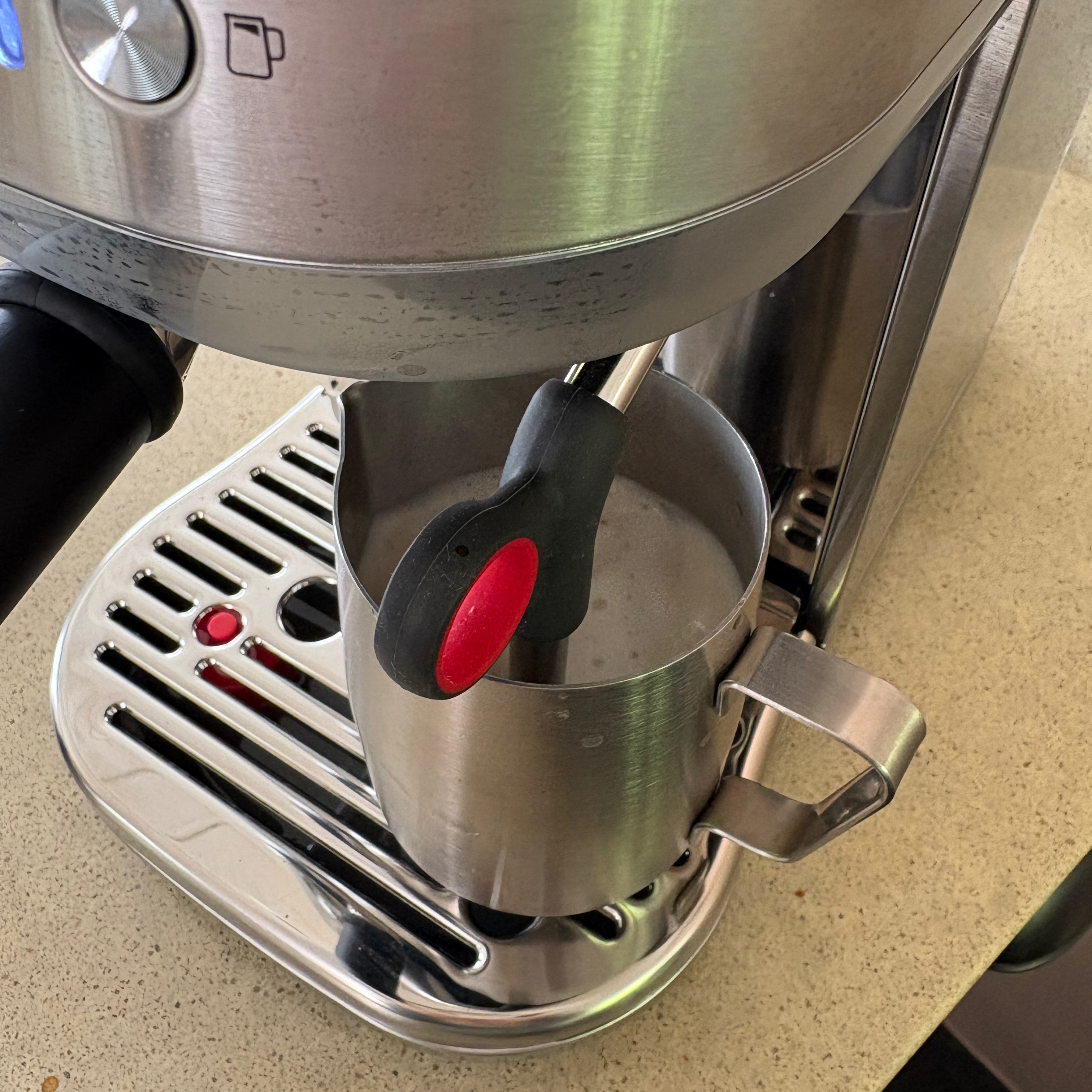 Using the Sage Bambino Plus coffee machine at home