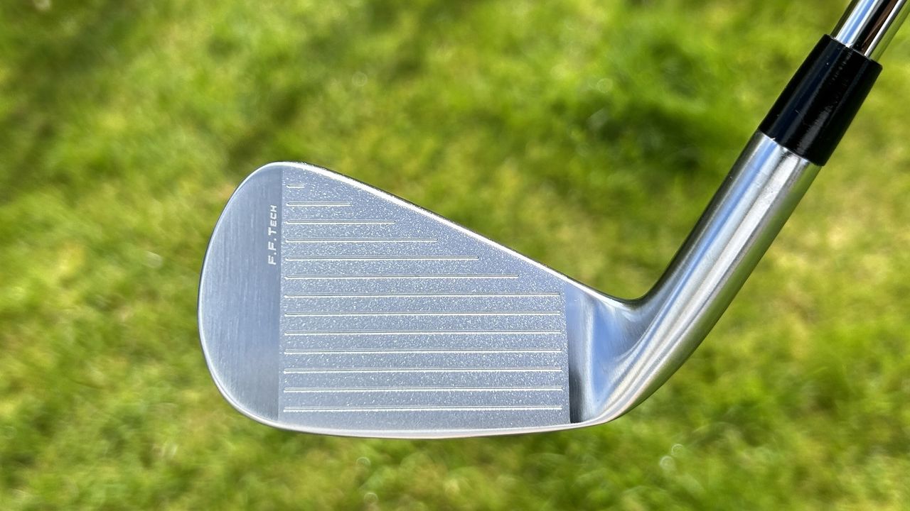 Benross RS Iron Range