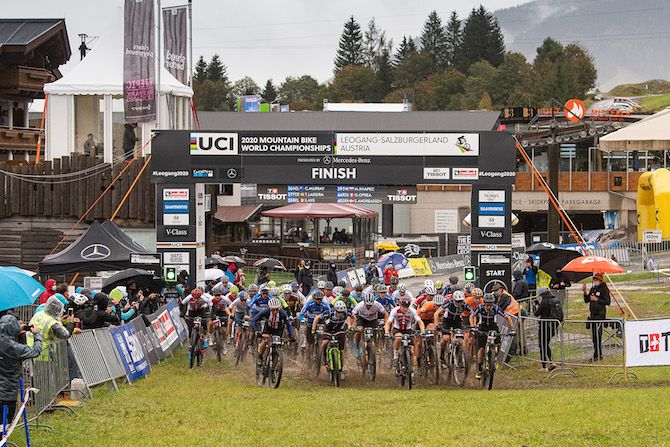 The start of the men's race