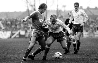 IFK Göteborg in action against Stahl Brandenburg in the UEFA Cup in 1986/87.