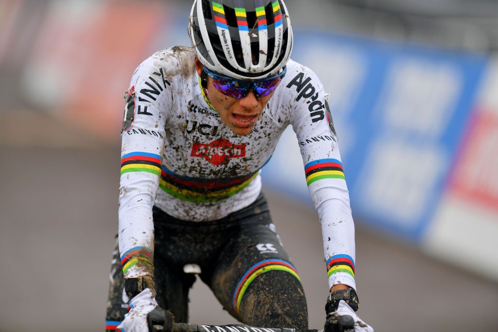HULST NETHERLANDS JANUARY 03 Arrival Ceylin Del Carmen Alvarado of The Netherland and Team AlpecinFenix Mud during the 5th Vestingcross World Cup 2021 Womens Elite CX Vestingcross CXWorldCup Hulst on January 03 2021 in Hulst Netherlands Photo by Luc ClaessenGetty Images