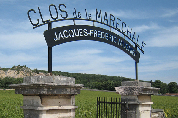 Domaine-Jacques-Fr%C3%A9d%C3%A9ric-Mugnier.jpg
