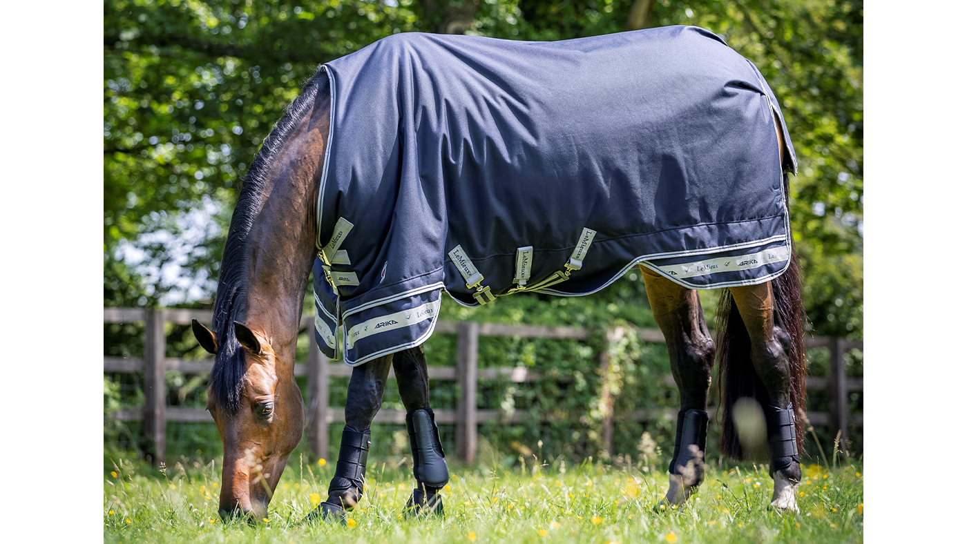 LeMieux Arika Featherweight Rug