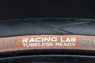 Hutchinson Blackbird Racing Lab TLR tire