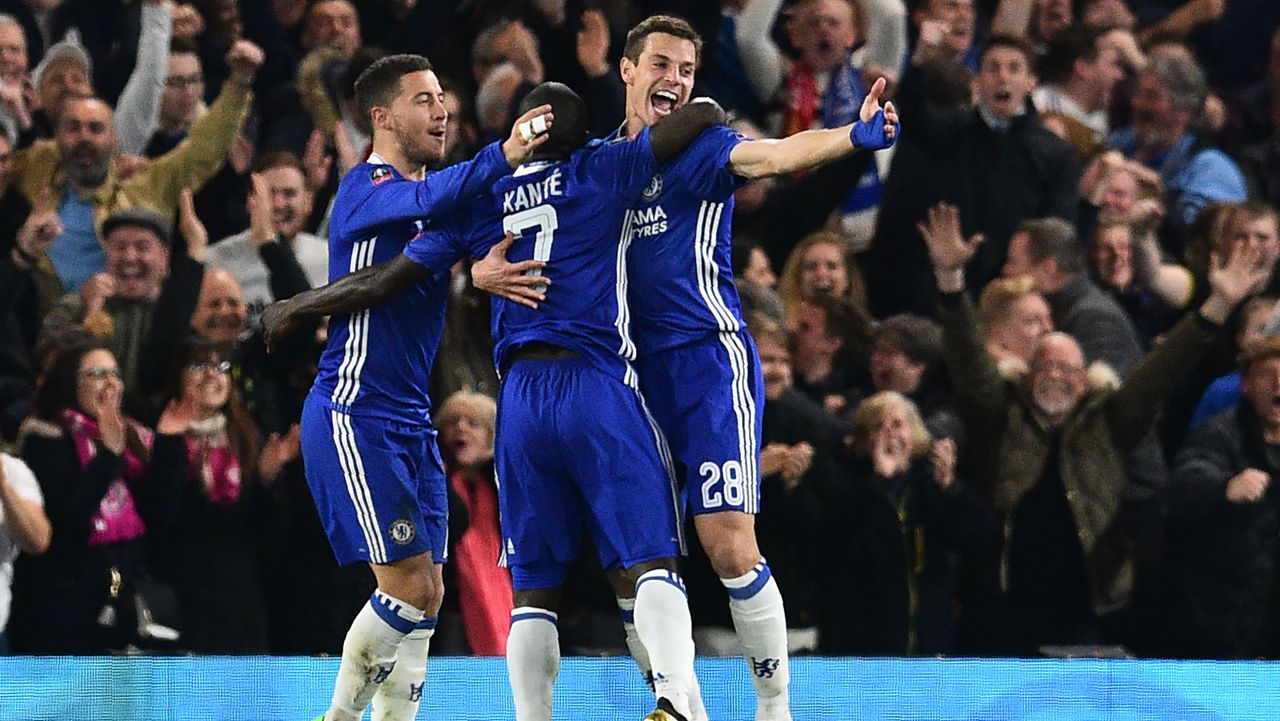 Eden Hazard, N&amp;#039;Golo Kante and Cesar Azpilicueta of Chelsea