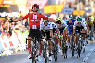 Stage 2 - Volta a Catalunya: Matthews wins stage 2 