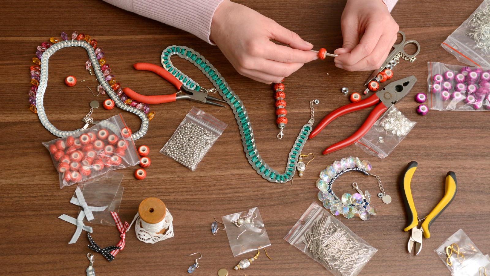 18 THINGS TO MAKE WITH BEADS (THAT AREN'T JEWELRY)