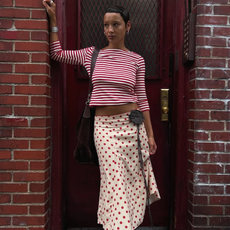 woman wearing fall skirt outfit 2025